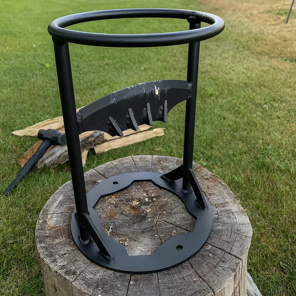 Norillo™ – Sikker vedkløyver i stål som gir perfekt opptenningsved uten øks